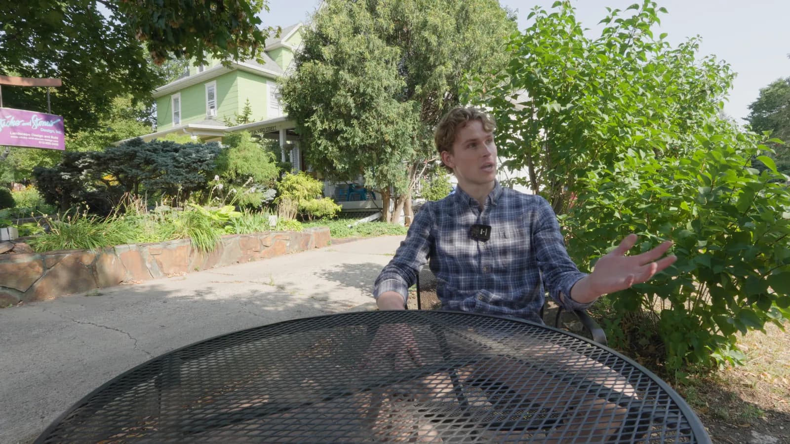 The same frame converted to Rec.709 with the D-Log LUT